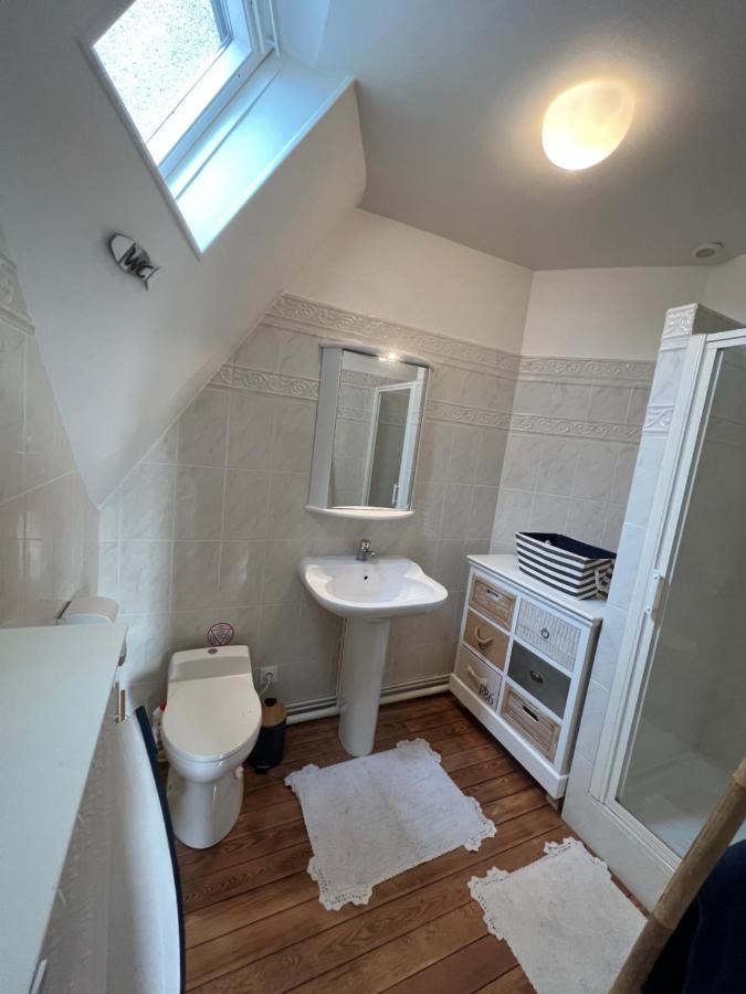 Ferienwohnung Le Manoir Des Lys Tilly-sur-Seulles Exterior foto